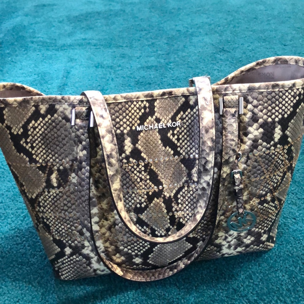Michael Kors python print. SOLD ON ANOTHER SITE‼️